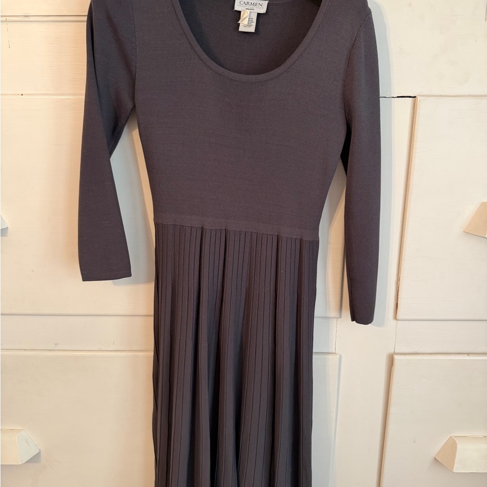 Carmen Marc Valvo Charcoal Long Sleeve Dress
